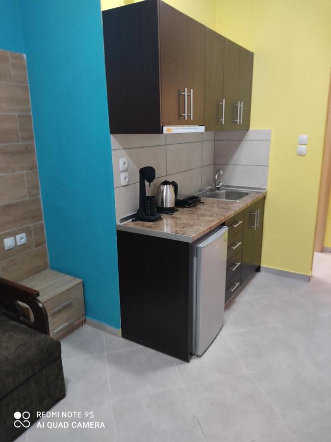 G M 2 Rooms Kentro In The Heart Of The City Larissa Exterior foto